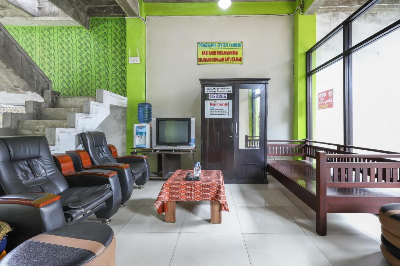 Hotel Oyo 3830 Dfarys Gh Syariah Balikpapan  Exteriér fotografie