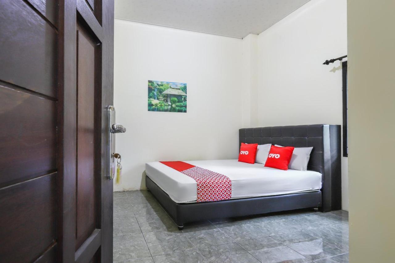 Hotel Oyo 3830 Dfarys Gh Syariah Balikpapan  Exteriér fotografie